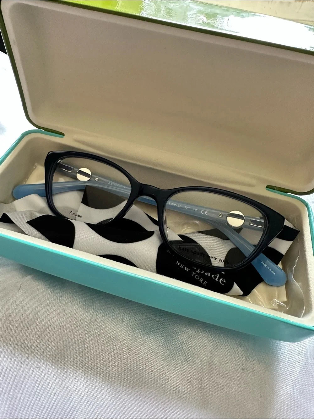 NWOT kate spade Blue Cat-Eye Glasses with Green Case